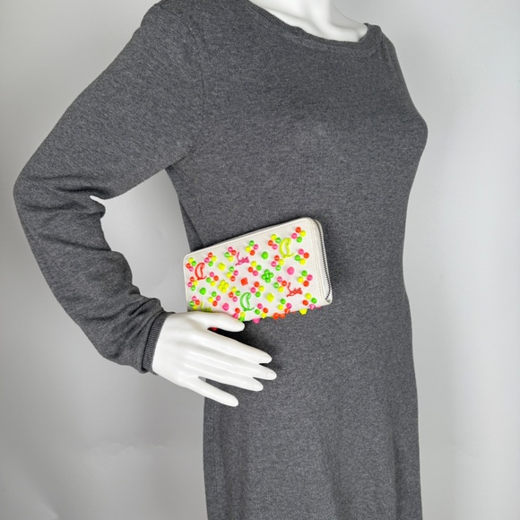 Sold Christian Louboutin Panettone Spike Loubinthesky White Leather Neon Wallet - Picture 2 of 10